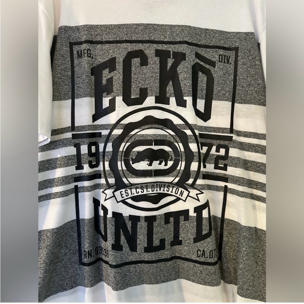 Ecko Unltd Gray and White Graphic T-Shirt